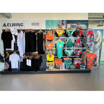 presentation maillot de bain et articles de sport