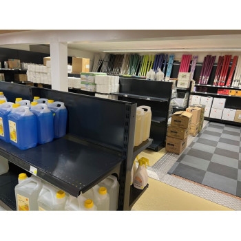 Rayonnage double présentation pour magasin professionnel de la restauration