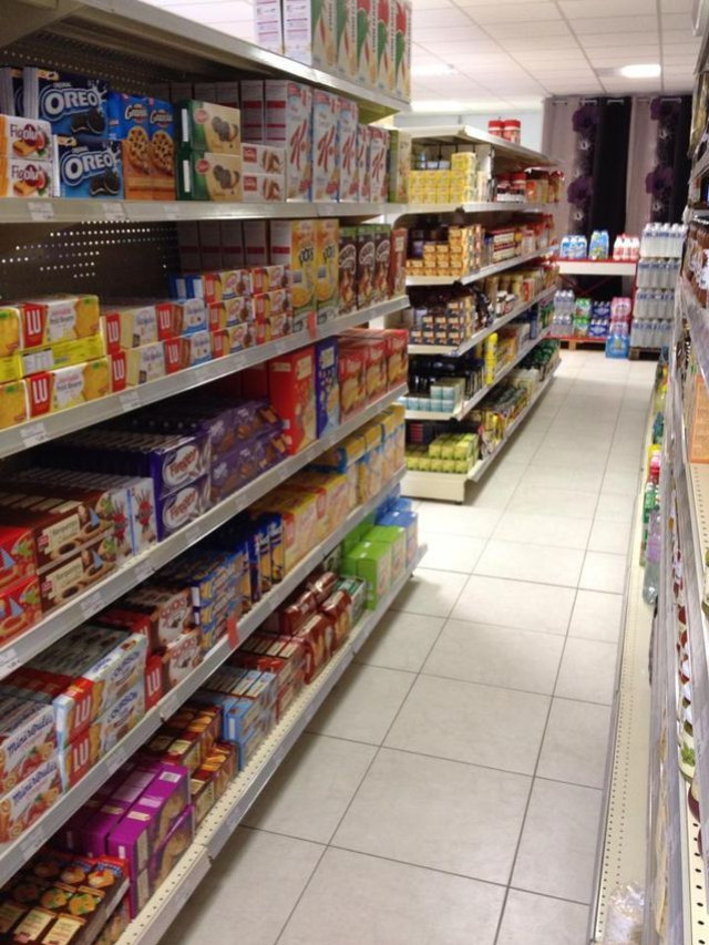 Magasin d'Alimentation Real Price à Yerres (91)